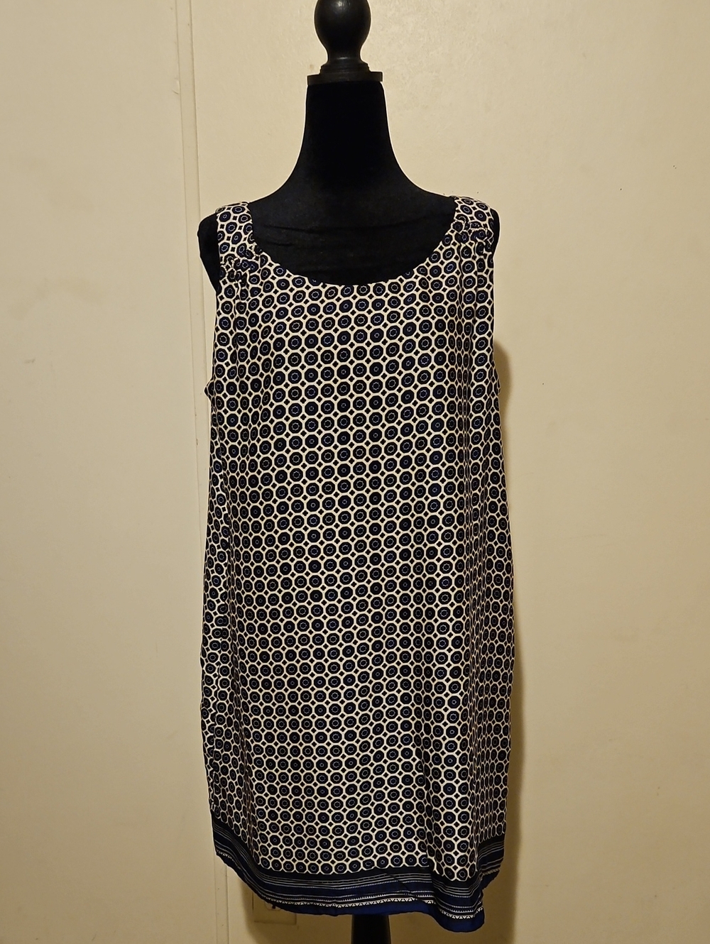 Lila Rose Blue and White Geometric Sleeveless Dress